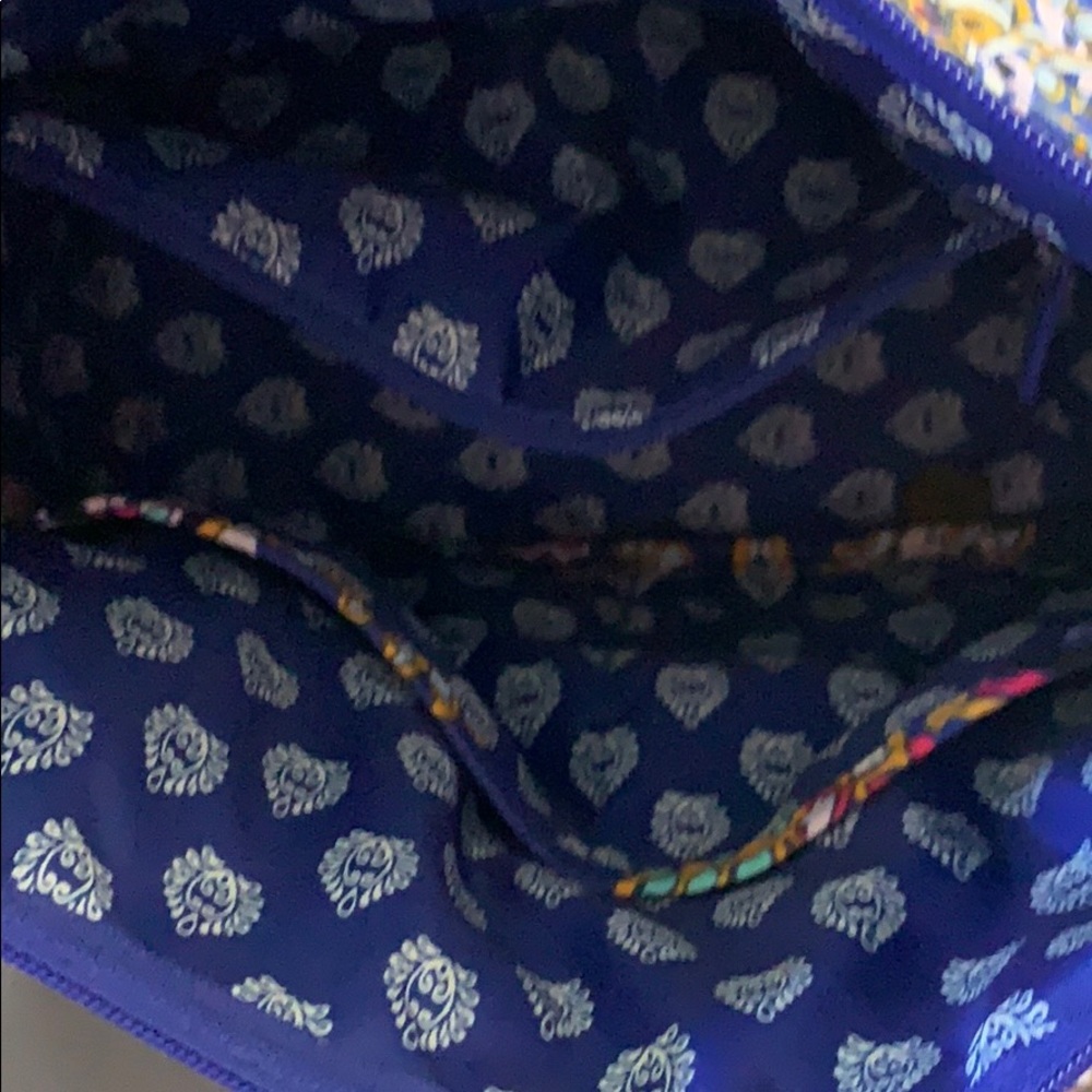 Vera Bradley Carson Shoulder Bag & Wallet - Picture 4 of 4